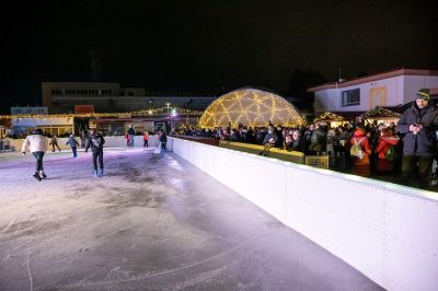 Prižig lučk in otvoritev drsališča v Murski Soboti