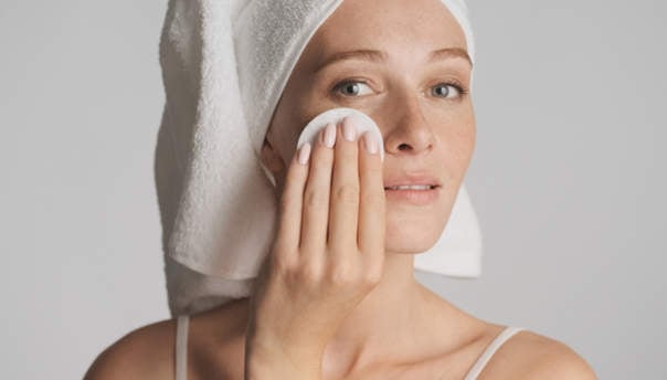 Suha koža na obrazu