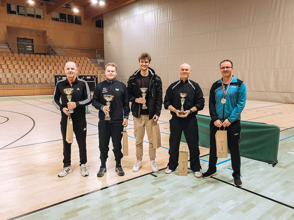 Novoletna turneja v namiznem tenisu