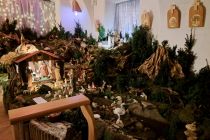 Jaslice v samostanu
