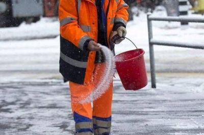 Občina Križevci občanom nudi brezplačno sol za posipanje, foto: Občina Križevci