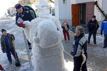 Snežna skulptura v središču Male Nedelje