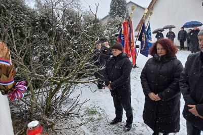 Spominska slovesnost na Grlavi