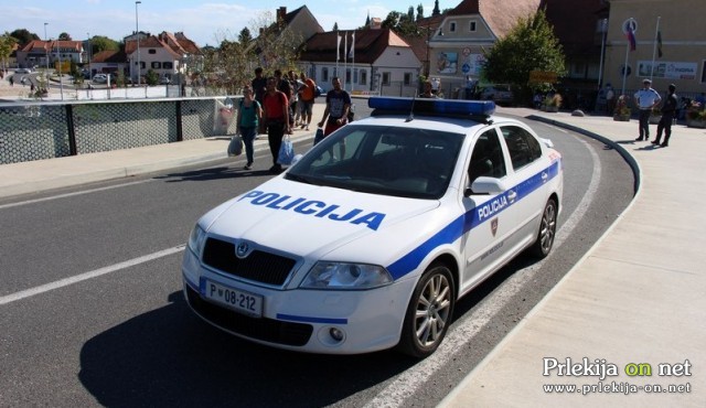 Policija v teh dneh opravlja težko delo