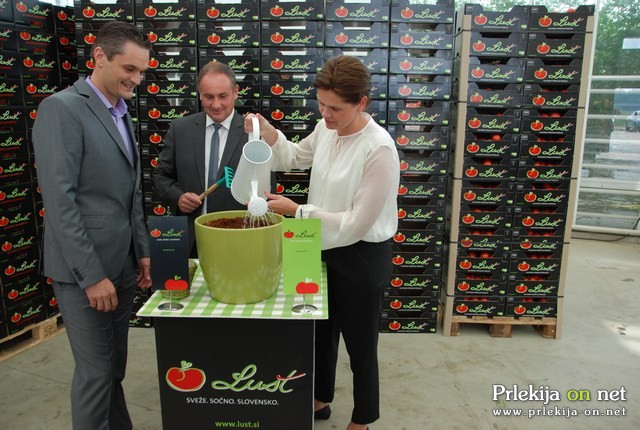 Alenka Bratušek v Renkovcih