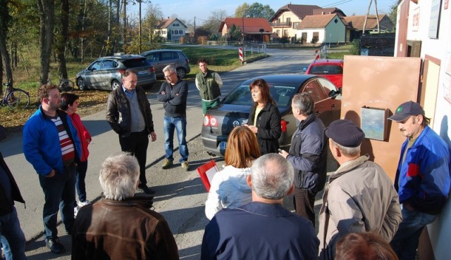 Sestanek, ki ni dosti pripomogel k dokončni rešitvi težave