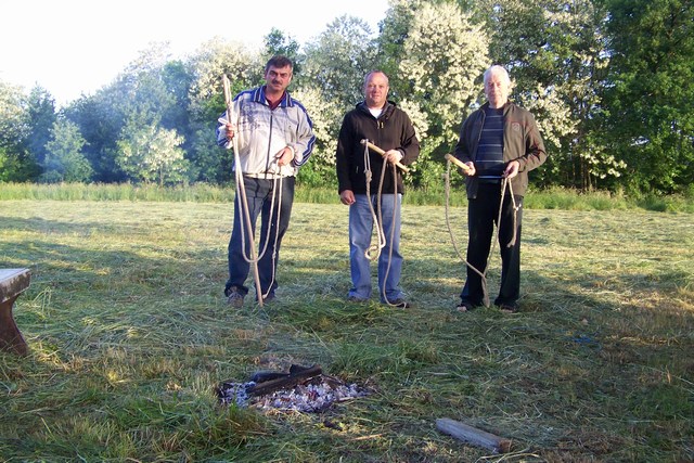 Binkoštno pokanje s pastirskimi biči