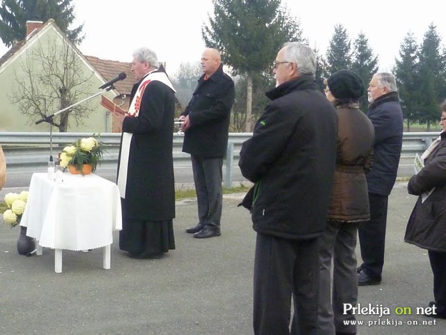 Blagoslov božičnega drevesa