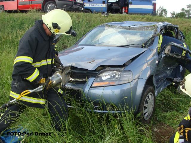 Bočno trčili dve vozili