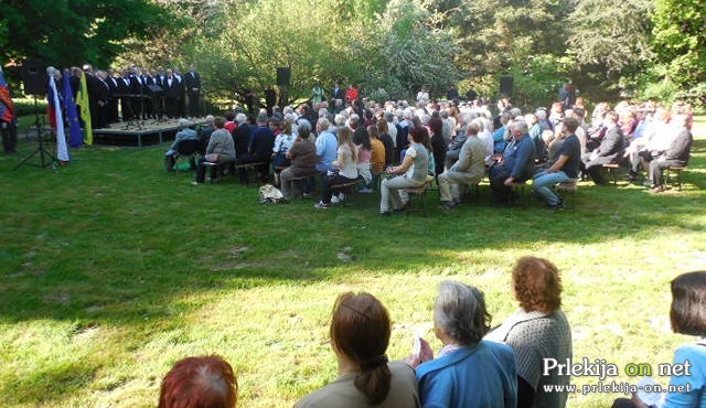 Dan spominov in tovarištva na Petanjcih