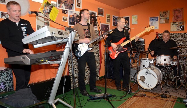 Cafe band, nova glasbena skupina v Pomurju