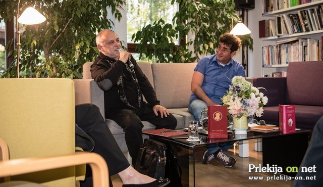 Feri Lainšček v ormoški knjižnici Feri Lainšček v ormoški knjižnici