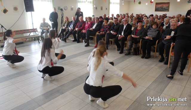 Štiri leta Doma pod gorco Štiri leta Doma pod gorco