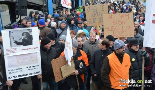 Protest delavcev - migrantov v Šentilju