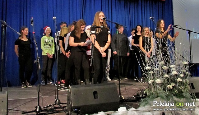 Dobrodelni koncert na OŠ Sveti Tomaž