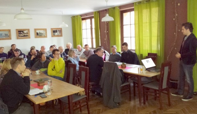 Javna predstavitev prostorske umestitve Dravske kolesarske poti med Dravogradom in Središčem ob Dravi Javna predstavitev prostorske umestitve Dravske kolesarske poti med Dravogradom in Središčem ob Dravi