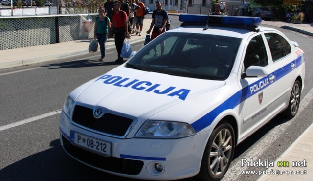 Policija