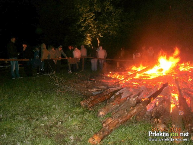 Kresovanje v Železnih Dverih Kresovanje v Železnih Dverih