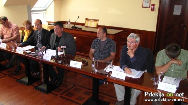Franc Jurša s pobudniki zakona Franc Jurša s pobudniki zakona