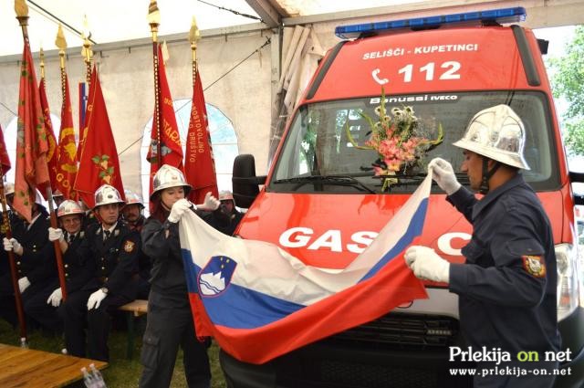 Prevzem gasilskega vozila PGD Selišči - Kupetinci Prevzem gasilskega vozila PGD Selišči - Kupetinci