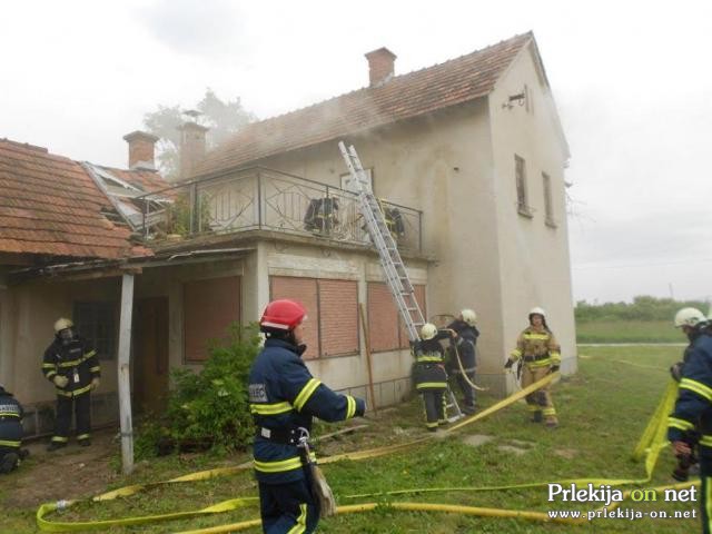 Gasilska vaja v Cezanjevcih Gasilska vaja v Cezanjevcih