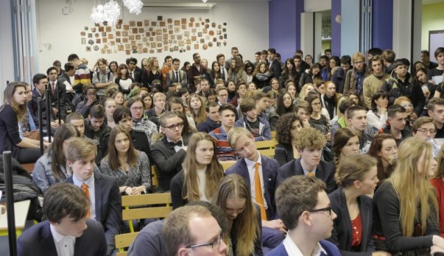 14. mednarodni debatni turnir 14. mednarodni debatni turnir
