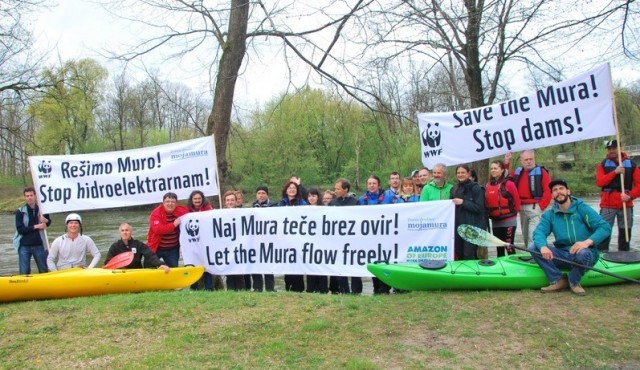 V Sloveniji je predvsem v Pomurju močan odpor proti jezovom na reki Muri V Sloveniji je predvsem v Pomurju močan odpor proti jezovom na reki Muri