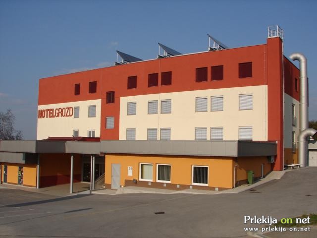 Hotel Grozd