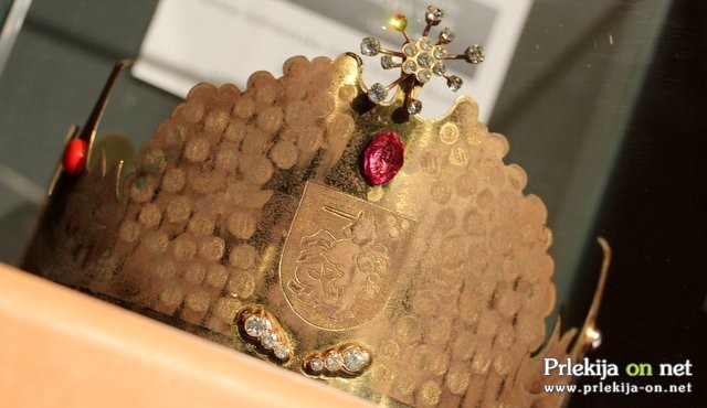 Krona, ki jo je nosila prva vinska kraljica na območju Jugoslavije Sonja Lipič