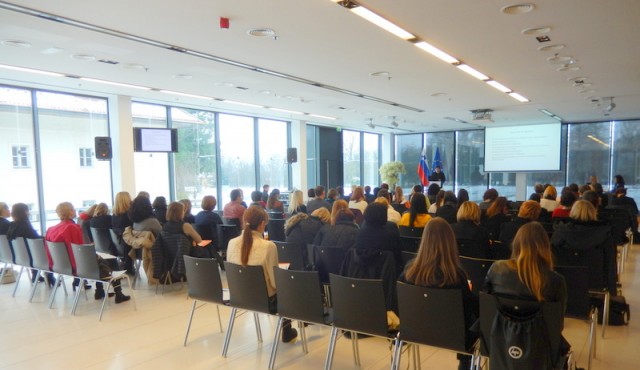 Posvet Nasilje nad ženskami kot javnozdravstveni problem Posvet Nasilje nad ženskami kot javnozdravstveni problem