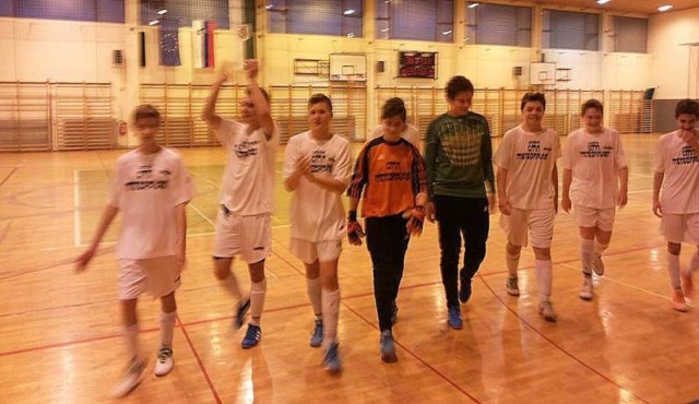 KMN Meteorplast U15