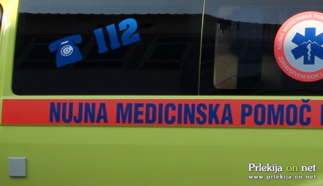 Kolesar je z reševalnim vozilom bil prepeljan v SB Ptuj Kolesar je z reševalnim vozilom bil prepeljan v SB Ptuj