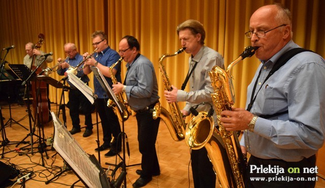Jazz, swing in latino glasba Take Nine Orchestra Jazz, swing in latino glasba Take Nine Orchestra