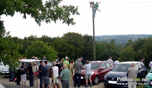 Postavljanje klopotca DV Mala Nedelja Postavljanje klopotca DV Mala Nedelja