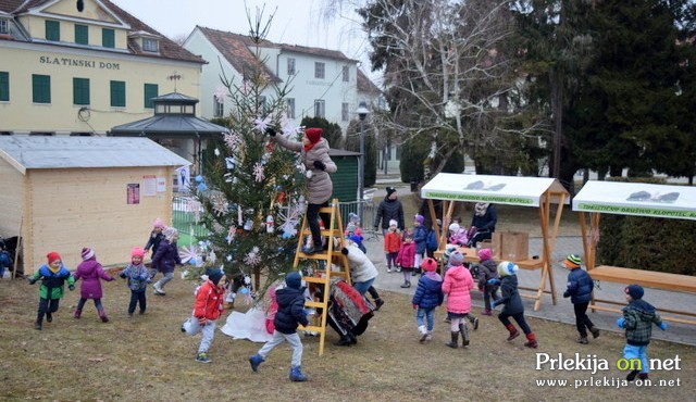 Krasitev smrečice v Radencih Krasitev smrečice v Radencih