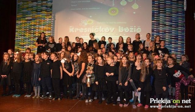 Pravljični muzikal Kresničkov božič Pravljični muzikal Kresničkov božič