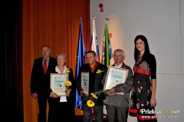 Podelili so priznanja na področju delovanj ljubiteljske dejavnosti za leto 2013 Podelili so priznanja na področju delovanj ljubiteljske dejavnosti za leto 2013