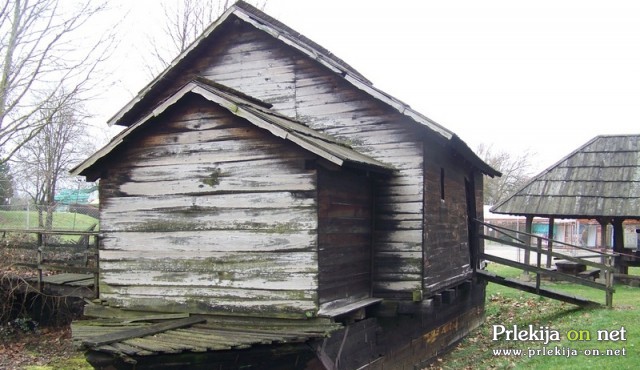 Plavajoči mlin v Lendavi Plavajoči mlin v Lendavi