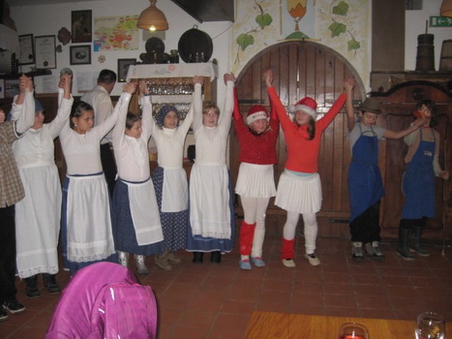 Kulturni program učencev OŠ Cezanjevci Kulturni program učencev OŠ Cezanjevci