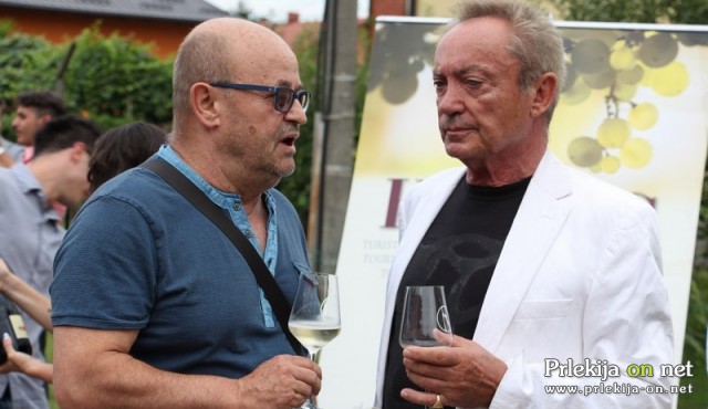 Na otvoritvi sta bila prisotna tudi Vlado Novak in Udo Kier