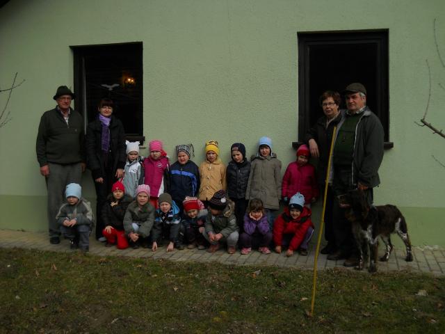 Lovci v vrtcu Stara Cesta Lovci v vrtcu Stara Cesta