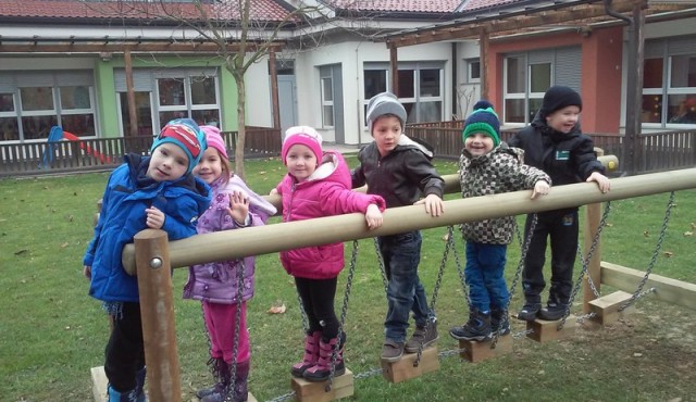 Nova igrala v vrtcu Križevci Nova igrala v vrtcu Križevci