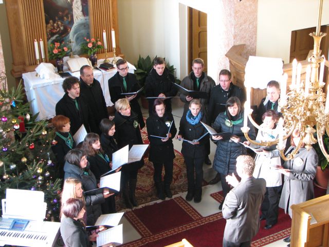 Mešani pevski zbor Cantate Mešani pevski zbor Cantate