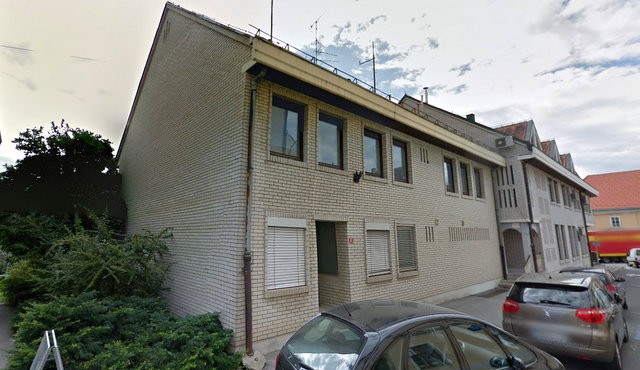 Stavba v Ormožu na Vrazovi ulici 2, foto: Google Street View Stavba v Ormožu na Vrazovi ulici 2, foto: Google Street View