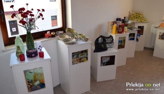 Razstava Študijskega krožka Tišina »Moja kreativnost« Razstava Študijskega krožka Tišina »Moja kreativnost«