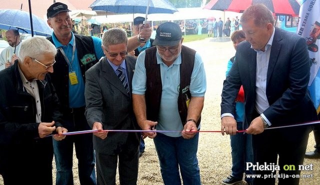 Odprtje muzeja starodobne tehnike v Bolehnečicih