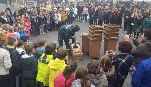 Na 1. nacionalnih igrah v ločevanju odpadkov v dobrodelne namene zbranih dva tisoč evrov