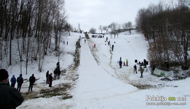 Smučarski skoki na Polenšaku