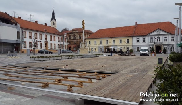 Postavljanje drsališča v Ljutomeru