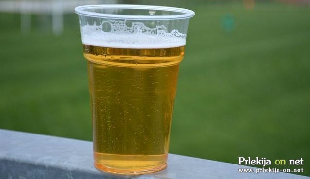 Alkohol na športnih prireditvah Alkohol na športnih prireditvah